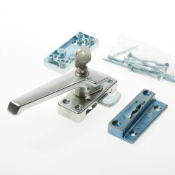 Axa Raamsluiting met nok cilindersluiting links